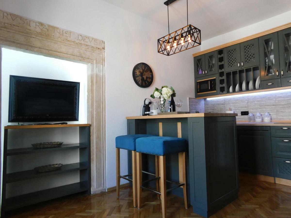 P.S. Cattaro Apartments Εξωτερικό φωτογραφία