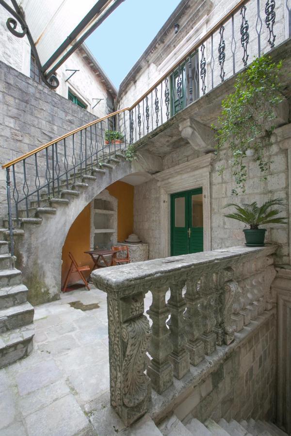 P.S. Cattaro Apartments Εξωτερικό φωτογραφία